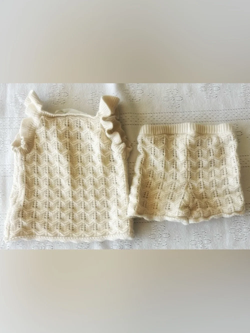 Neutral Baby Girl Knit Bundle 6–12M | Quincy Mae + H&M Set 🤍 - Picture 6 of 7
